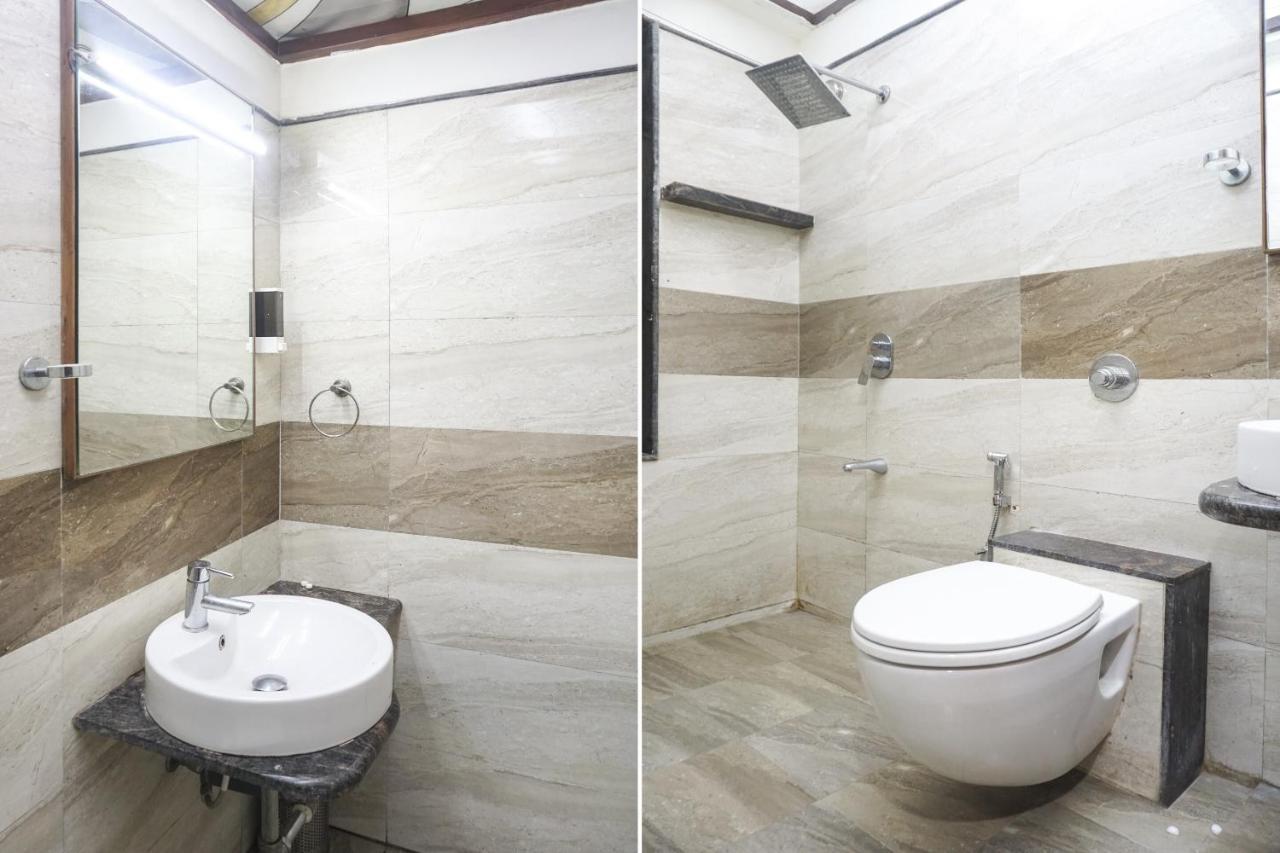 Super Townhouse Oak Sr Hotel Wakad Πούνε Εξωτερικό φωτογραφία