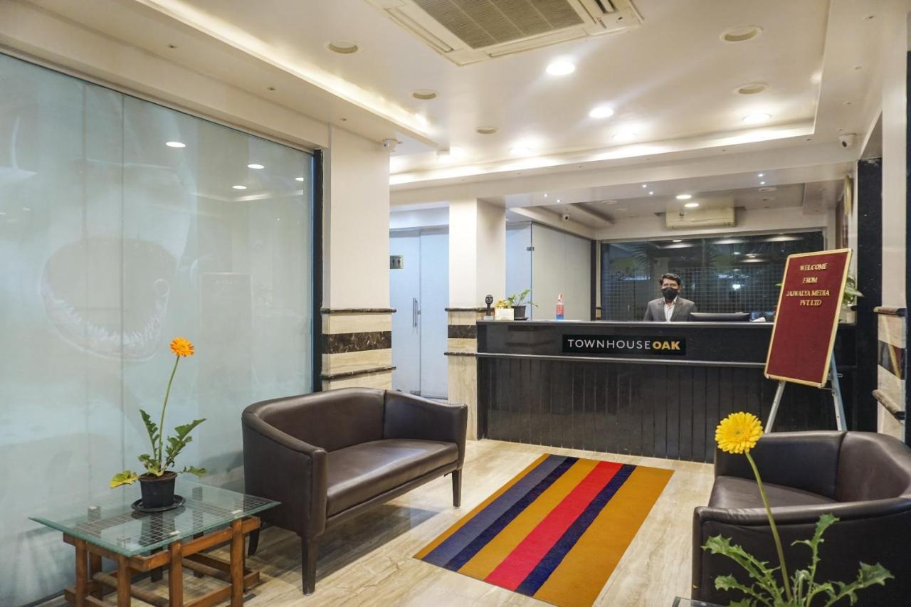 Super Townhouse Oak Sr Hotel Wakad Πούνε Εξωτερικό φωτογραφία
