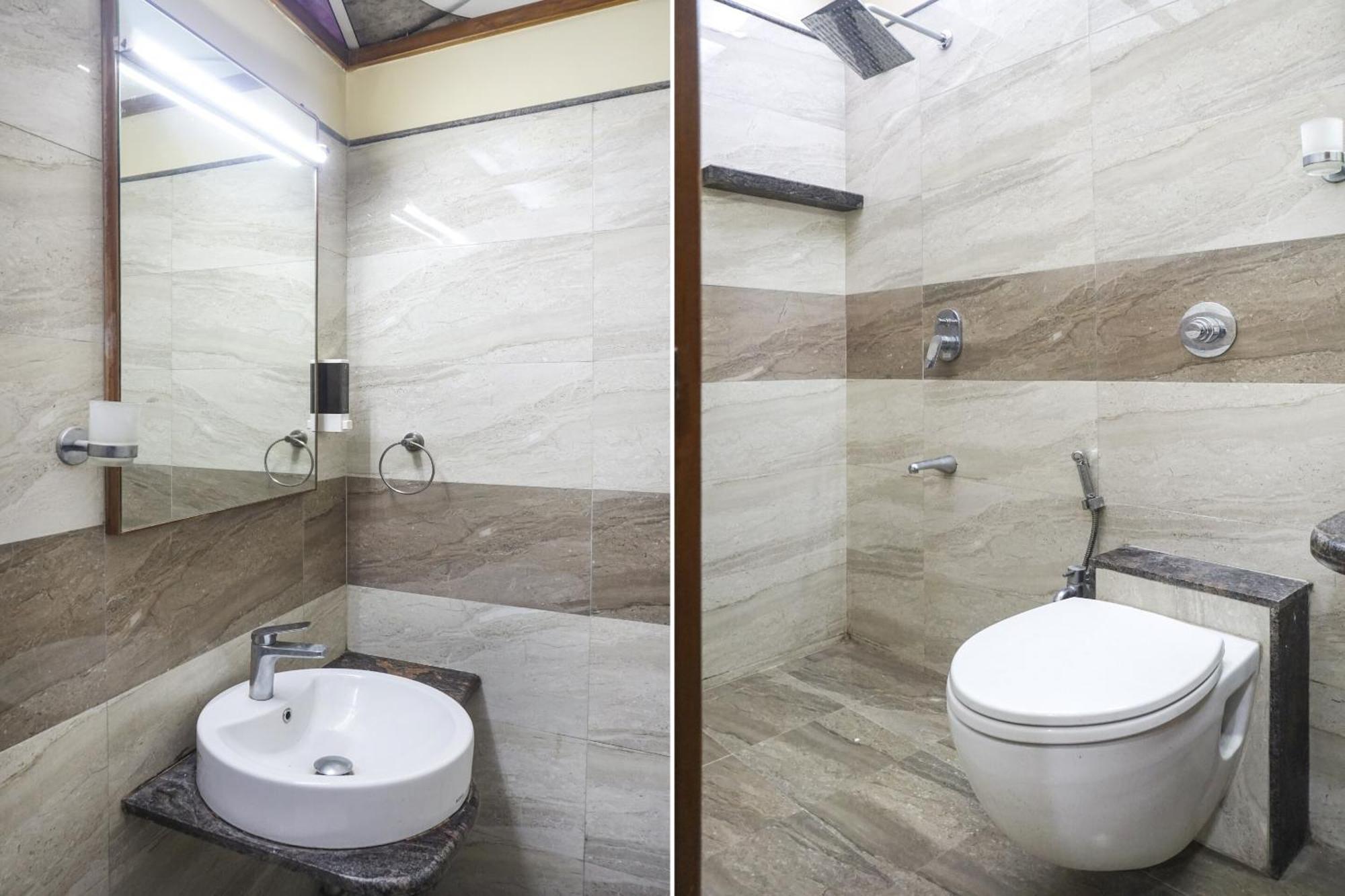 Super Townhouse Oak Sr Hotel Wakad Πούνε Εξωτερικό φωτογραφία